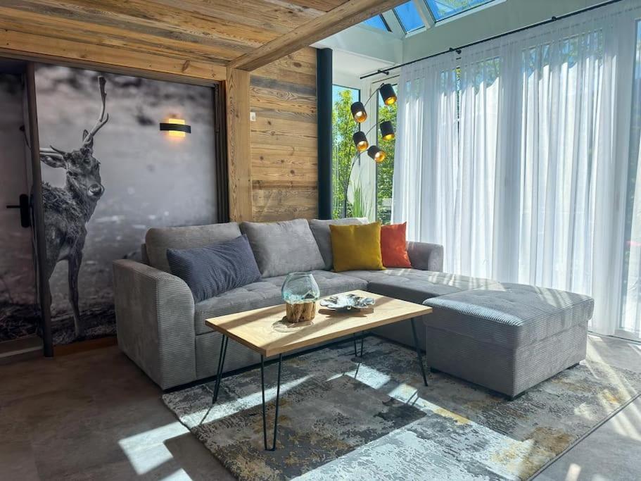Landhaus Alpenglueck Axams Exterior foto